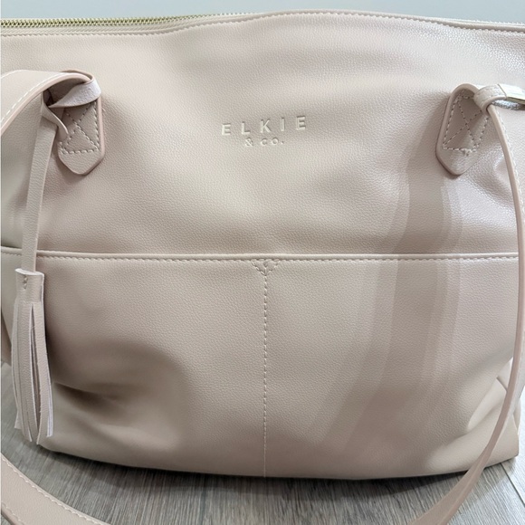 Elkie & Co Aberdeen Blush Tote Diaper Bag w/ Strap, Pouch & Pinstripe Interior - Picture 8 of 10